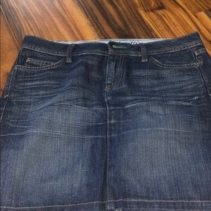 Tommy Hilfiger skirt